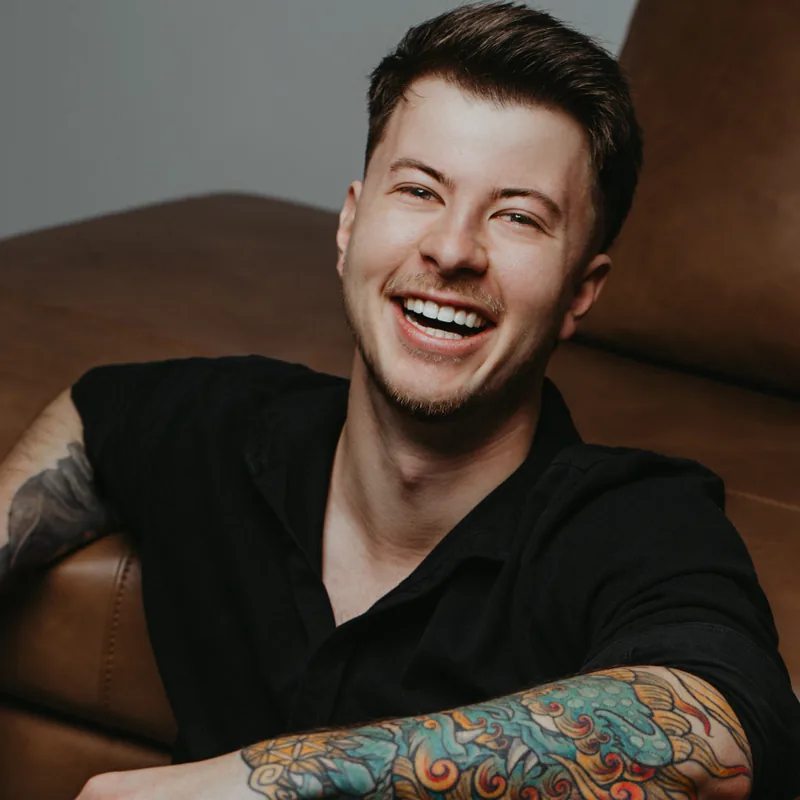 Raphael Bernier, Massothérapeute